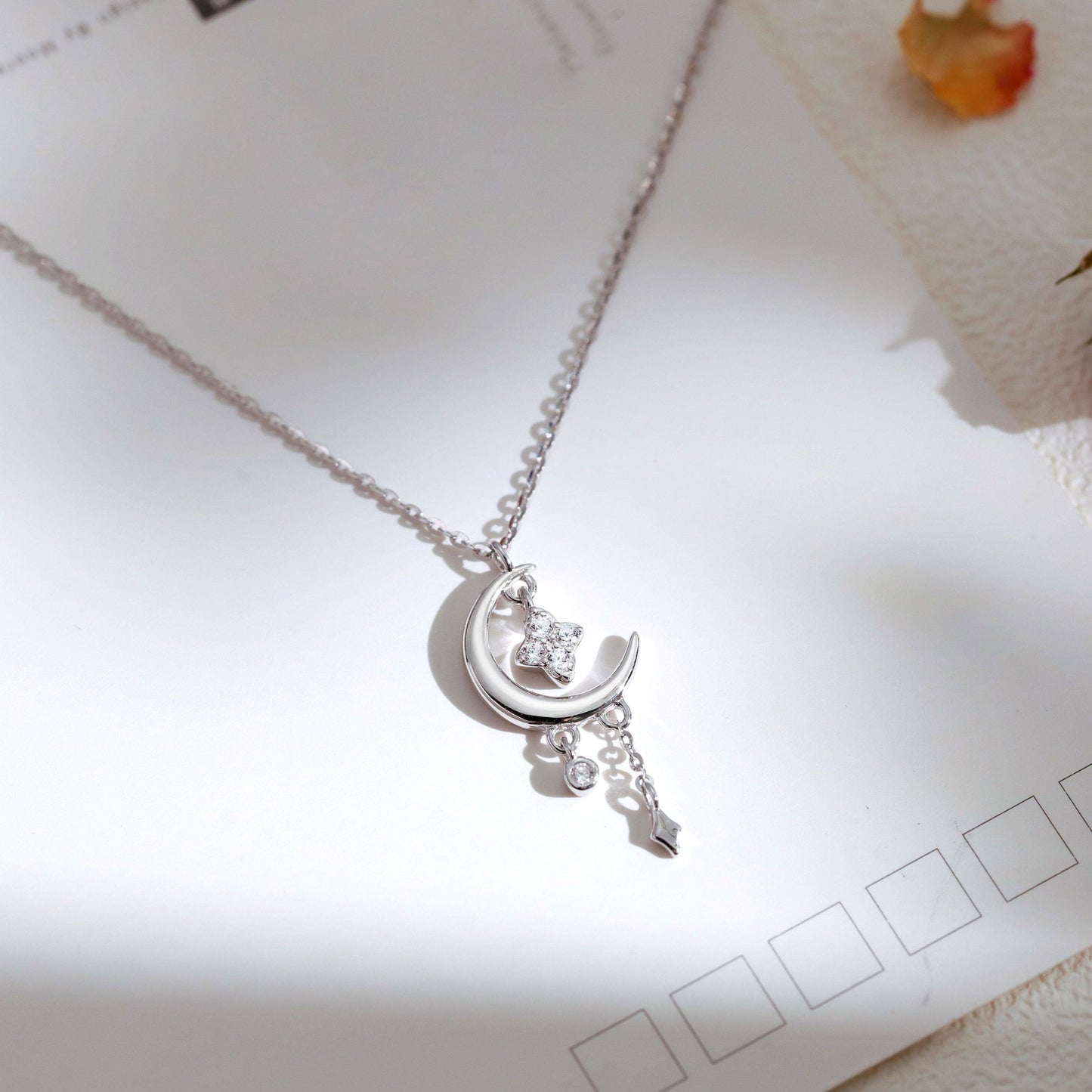 Cynthia Collection - Snowy