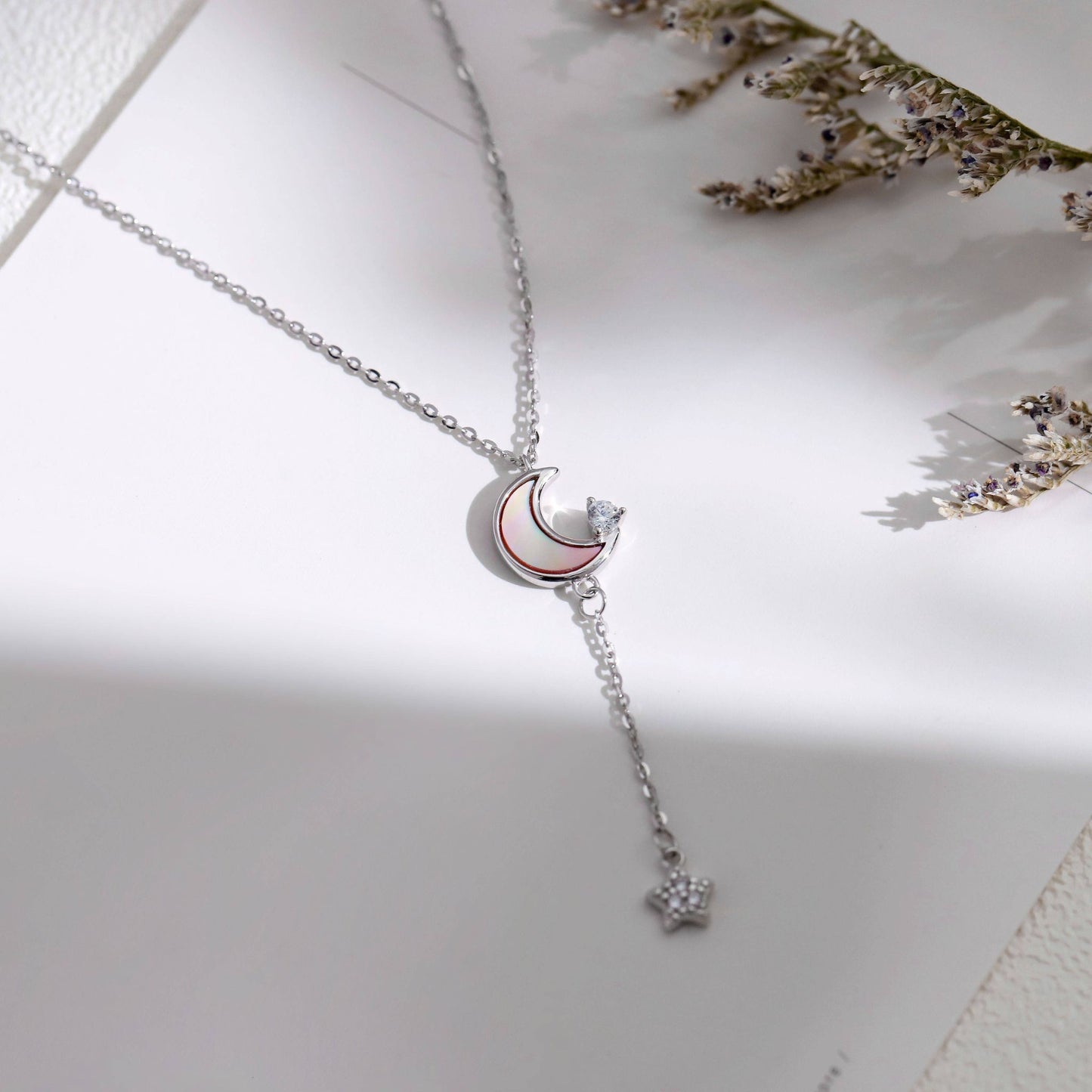 Cynthia Collection - Scene
